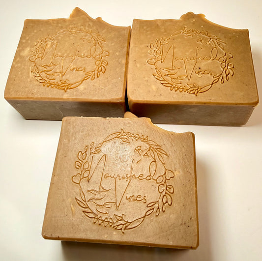 “EverTumAloe”
Turmeric, Aloe & Pine Tar Silk Tallow Soap