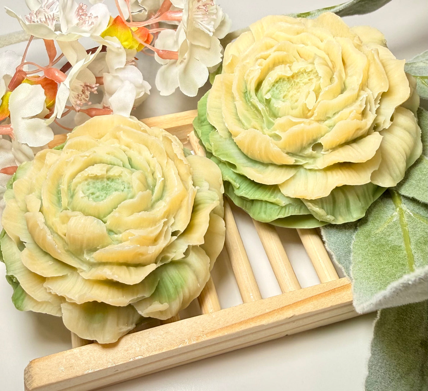 Aloe Bloom Herbal Soap Bar