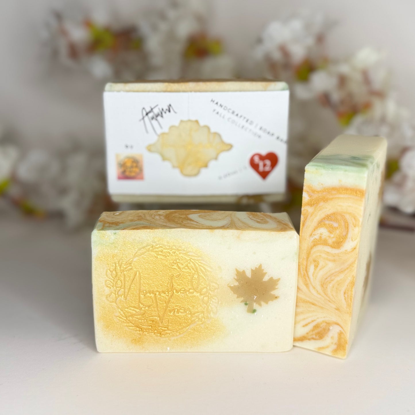 🍂Autumn-White Tea & Sage Maple Leaf Soap