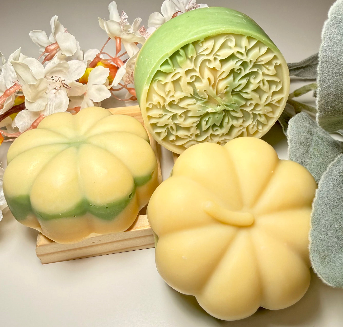 Aloe Bloom Herbal Soap Bar